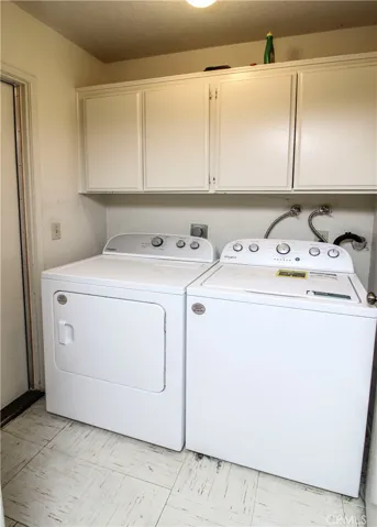 44200 Kingtree Avenue 50, Lancaster, California 93534