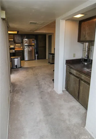 44200 Kingtree Avenue 50, Lancaster, California 93534