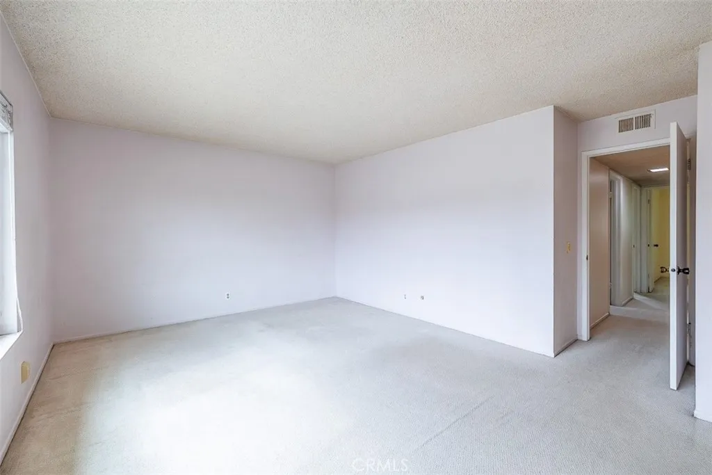 11865 Jade Court, Fountain Valley, California 92708 home-pic-23
