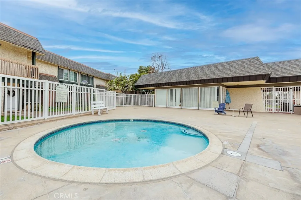 11865 Jade Court, Fountain Valley, California 92708 home-pic-39