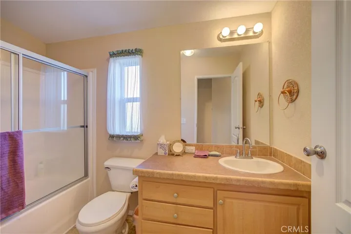Hall Bathroom