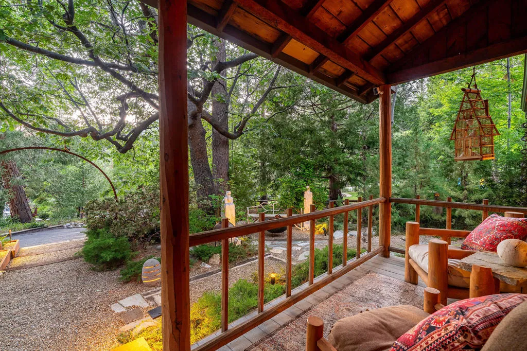 25140 Rim Rock Road, Idyllwild, California 92549 home-pic-67
