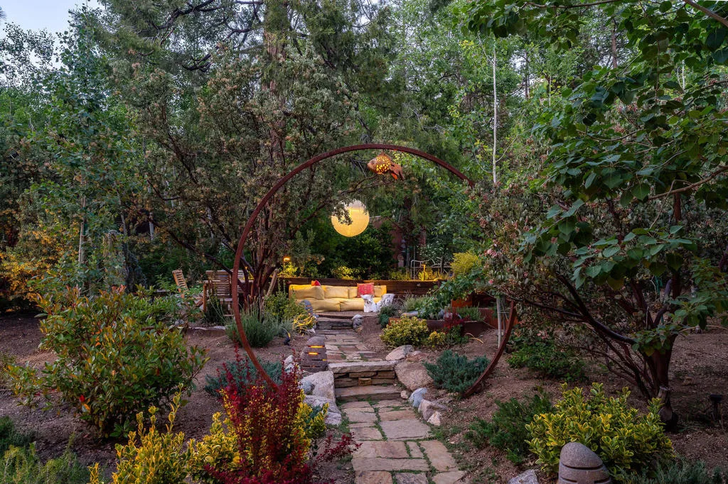 25140 Rim Rock Road, Idyllwild, California 92549 home-pic-62