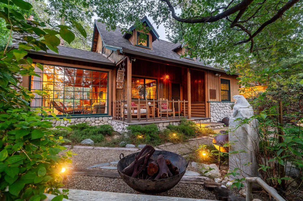 25140 Rim Rock Road, Idyllwild, California 92549 home-pic-1
