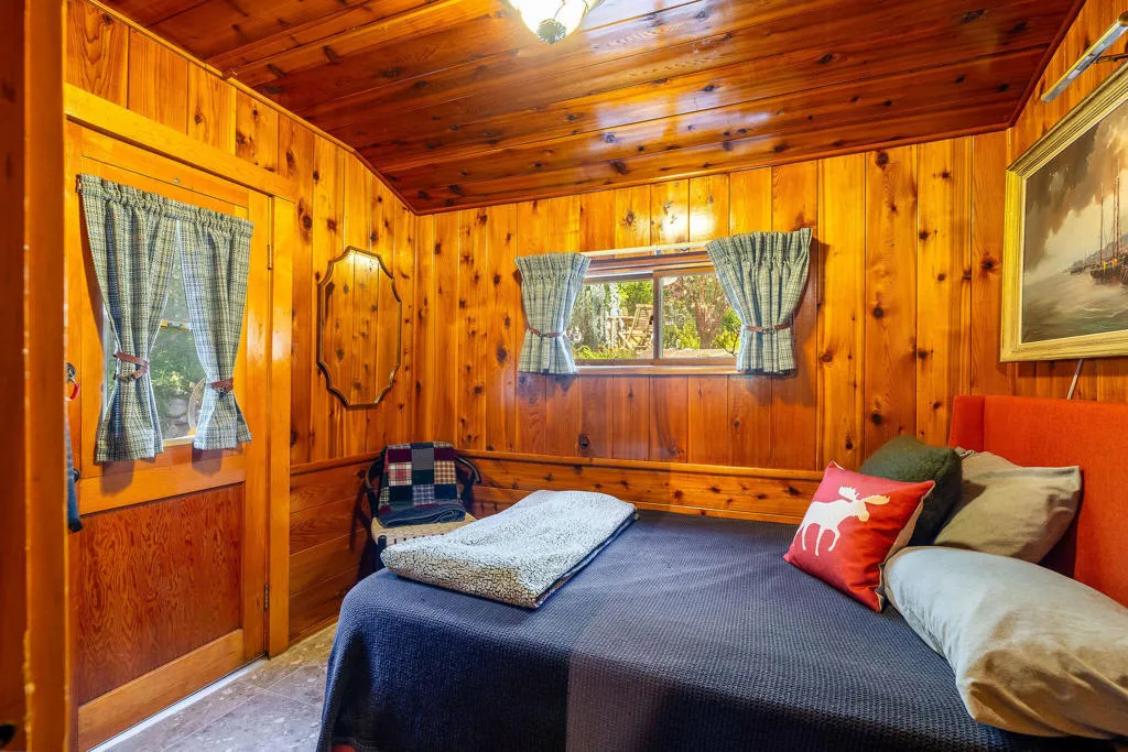 25140 Rim Rock Road, Idyllwild, California 92549 home-pic-32