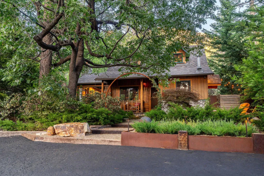25140 Rim Rock Road, Idyllwild, California 92549 home-pic-5