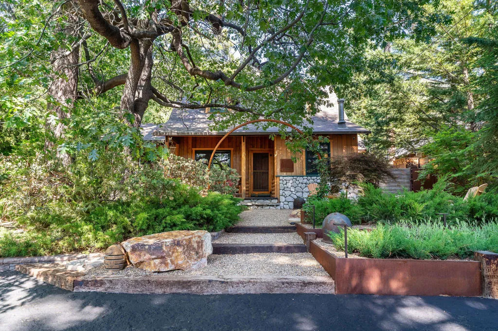 25140 Rim Rock Road, Idyllwild, California 92549 home-pic-6