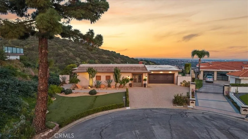 703 Via San Simon, Claremont, California 91711