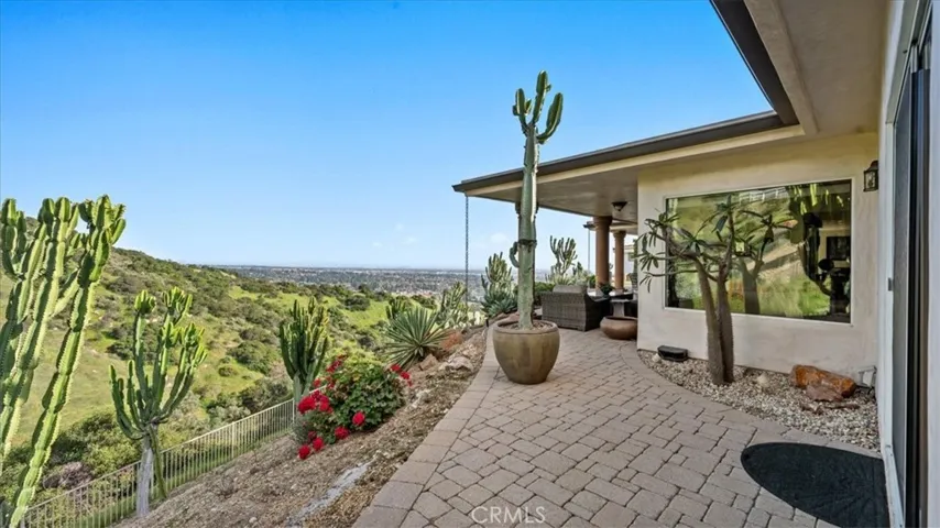703 Via San Simon, Claremont, California 91711