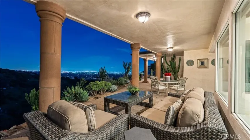 703 Via San Simon, Claremont, California 91711