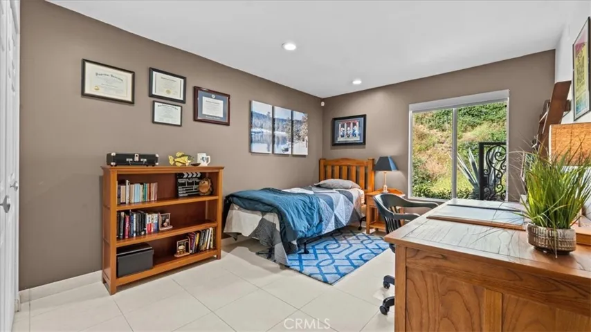 703 Via San Simon, Claremont, California 91711