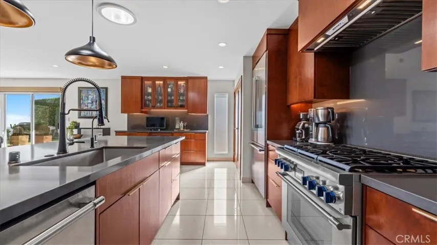 703 Via San Simon, Claremont, California 91711