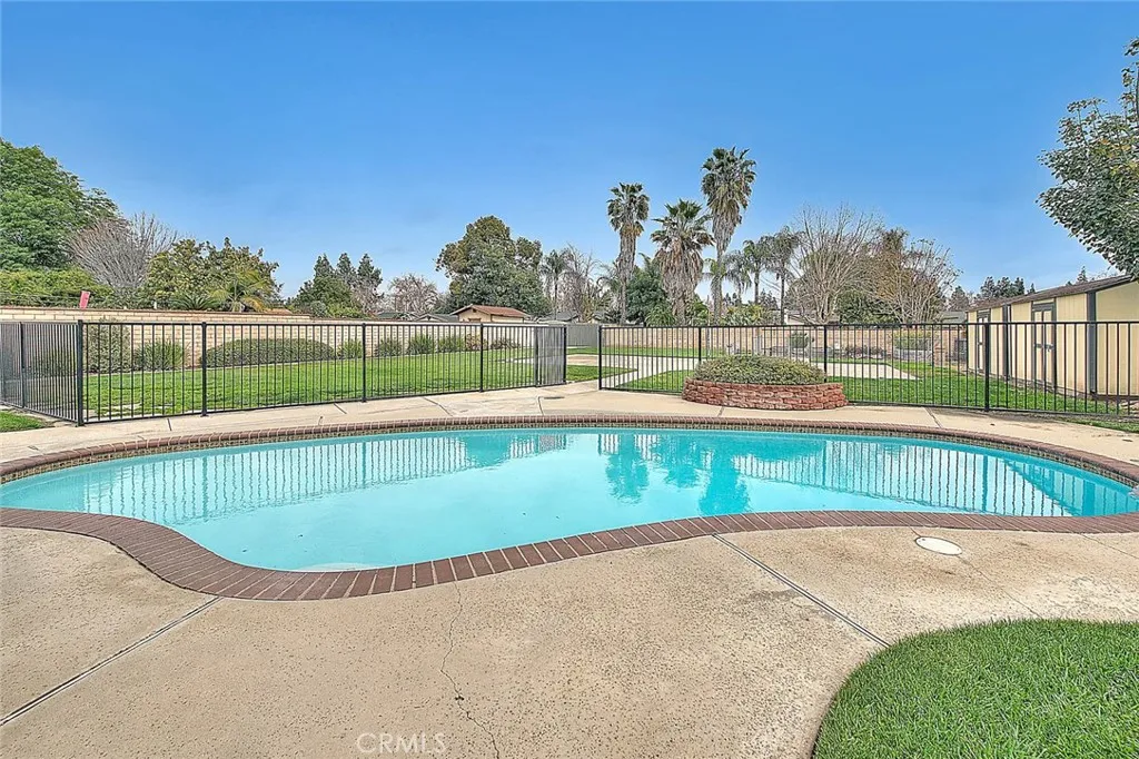 1425 S Dahlia, Ontario, California 91762 home-pic-35
