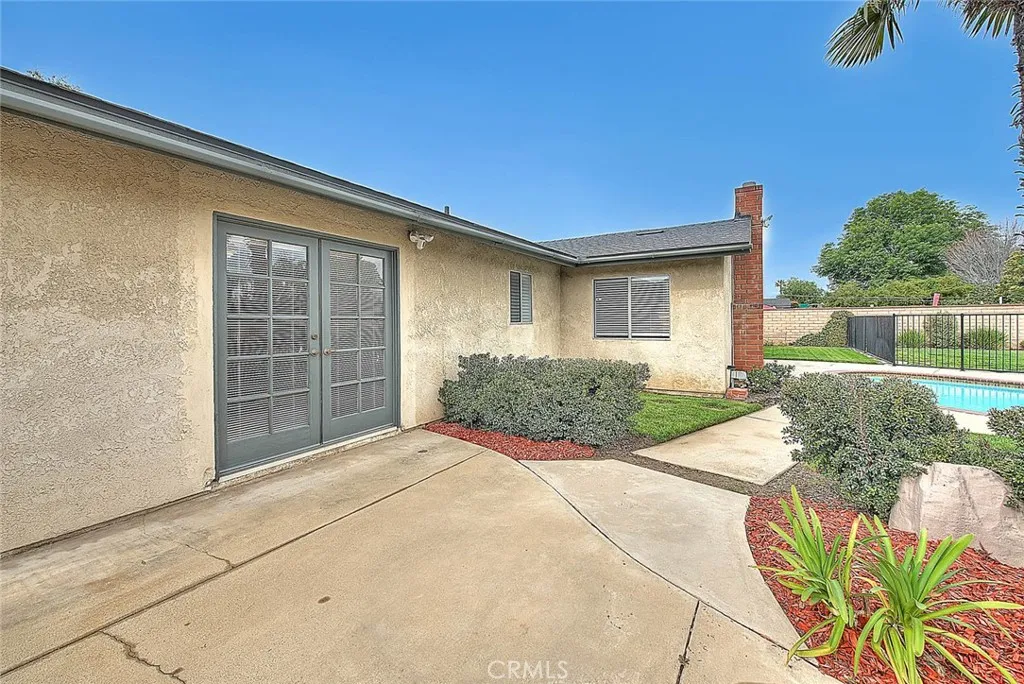 1425 S Dahlia, Ontario, California 91762 home-pic-30