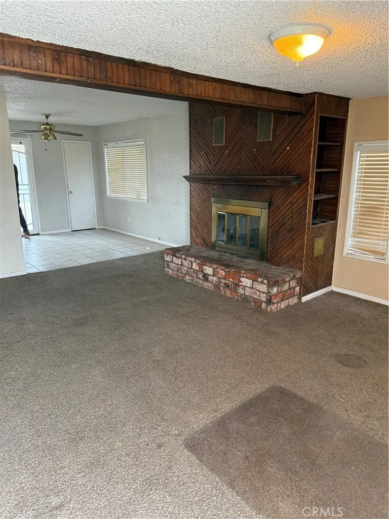 1148 E Virginia Way, Barstow, California 92311 home-pic-3