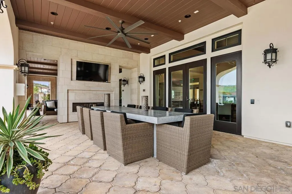 7958 Lusardi Creek Lane, San Diego, California 92127 home-pic-19