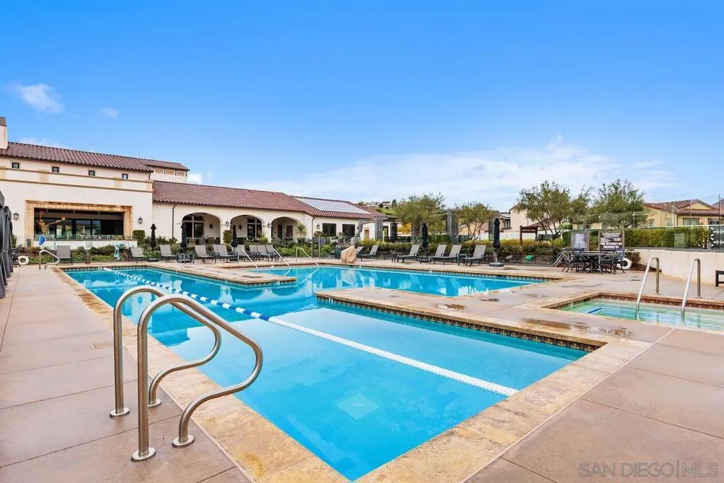7958 Lusardi Creek Lane, San Diego, California 92127 home-pic-15