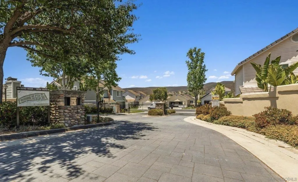 10366 Rancho Carmel Dr, San Diego, California 92128 home-pic-35