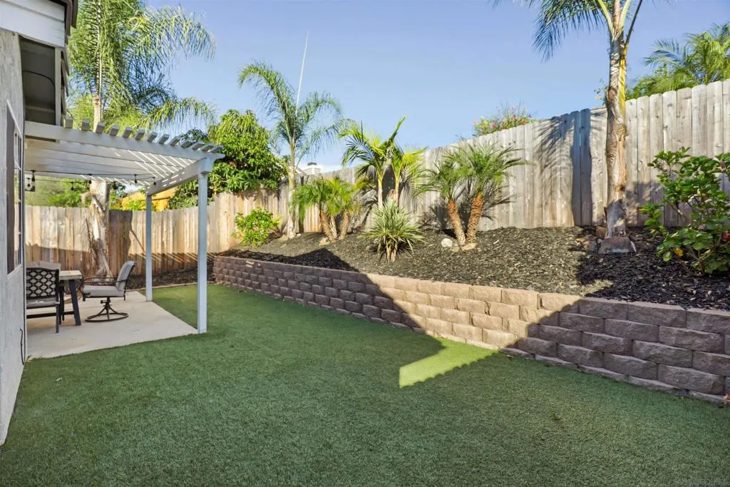 10366 Rancho Carmel Dr, San Diego, California 92128 home-pic-19
