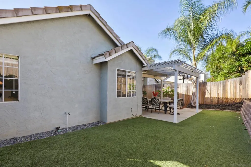 10366 Rancho Carmel Dr, San Diego, California 92128 home-pic-20