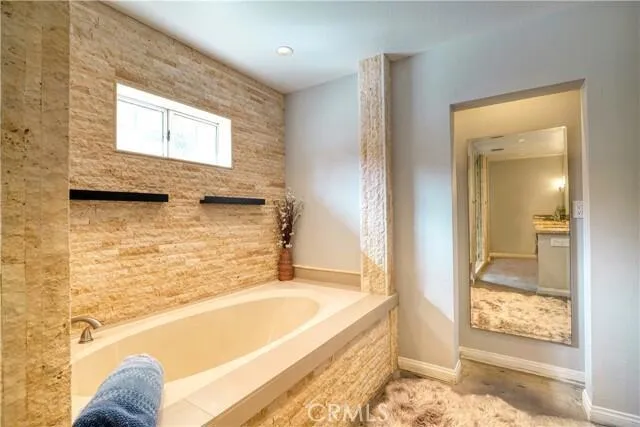 panorama bathtub main