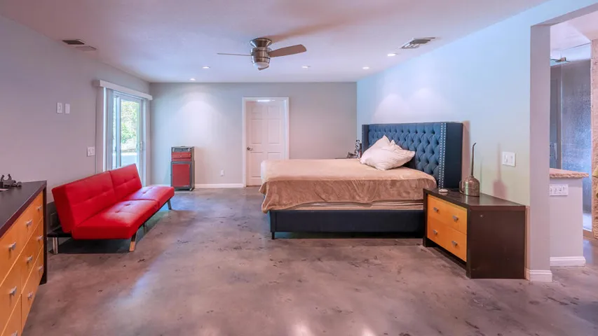 68730 PANORAMA RD, CAT CITY 28