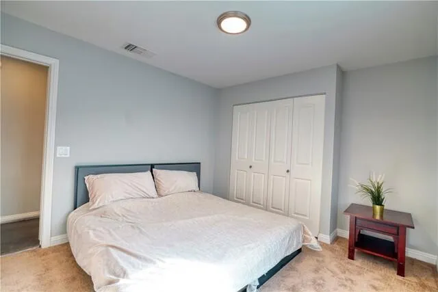 panorama guest bedroom