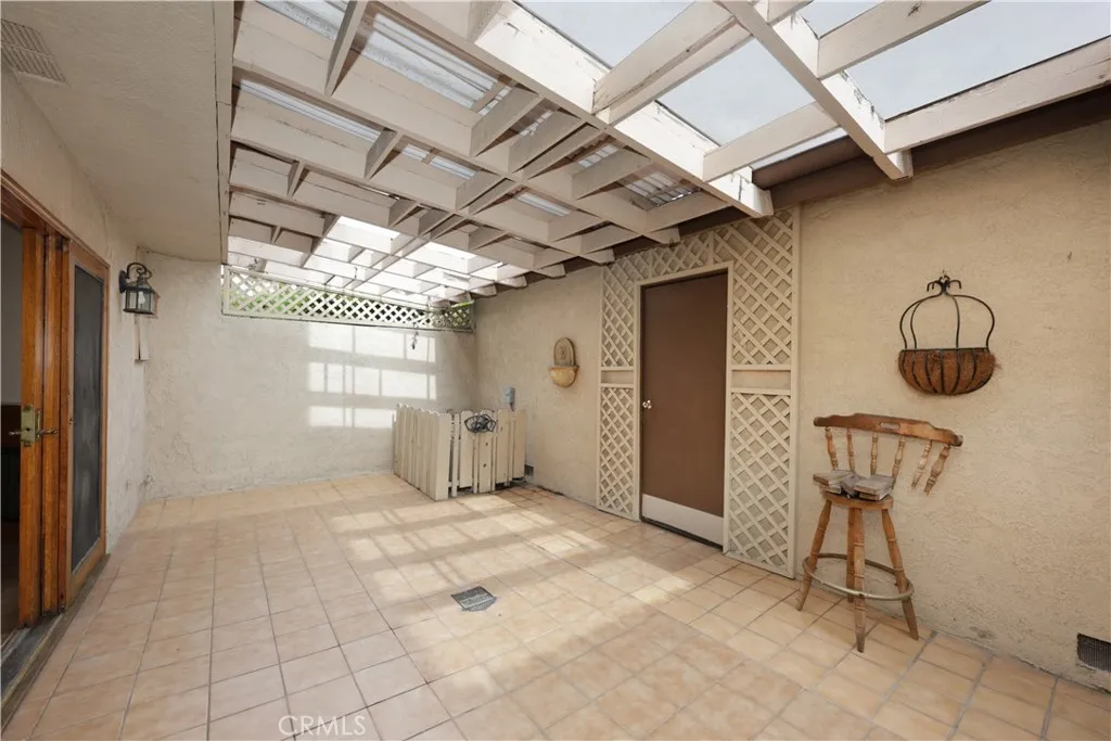 10330 Downey Avenue 35, Downey, California 90241 home-pic-30