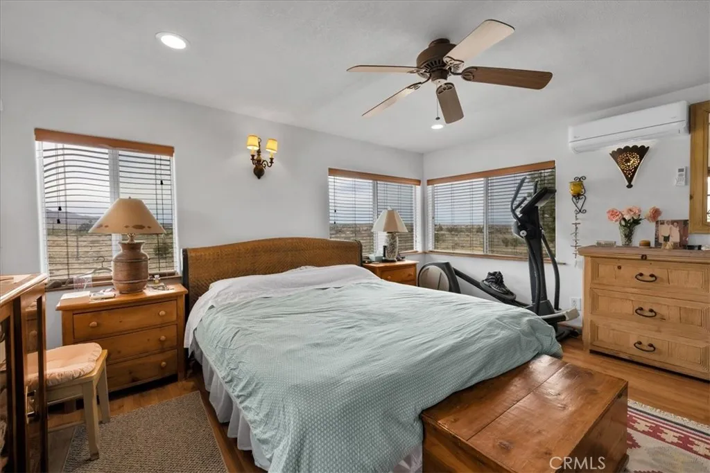 74784 Foothill Drive, 29 Palms, California 92277 home-pic-21