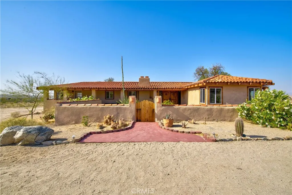74784 Foothill Drive, 29 Palms, California 92277 home-pic-41