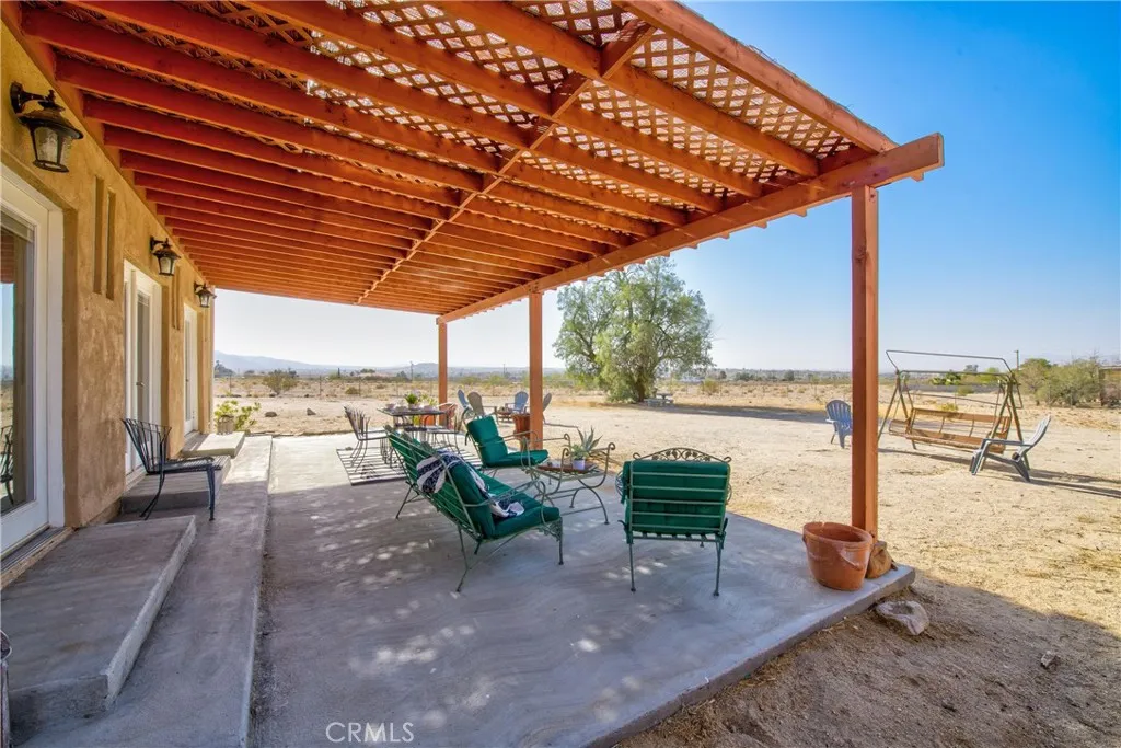 74784 Foothill Drive, 29 Palms, California 92277 home-pic-53
