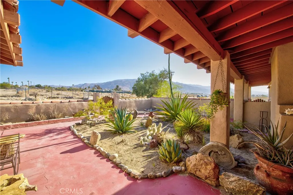 74784 Foothill Drive, 29 Palms, California 92277 home-pic-46