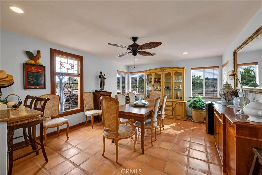 74784 Foothill Drive, 29 Palms, California 92277 home-pic-14