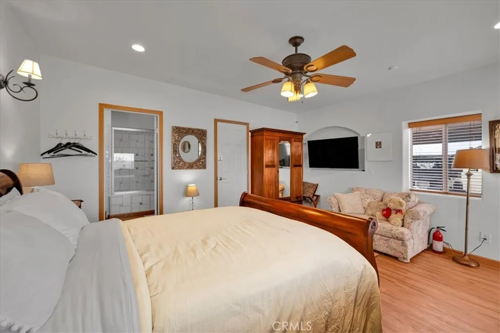 74784 Foothill Drive, 29 Palms, California 92277 home-pic-35