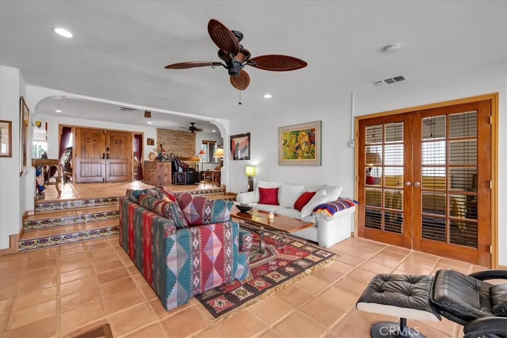 74784 Foothill Drive, 29 Palms, California 92277 home-pic-18