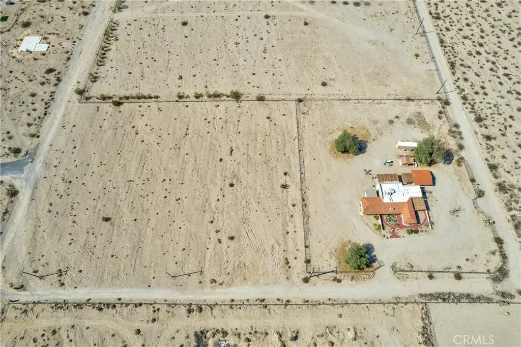 74784 Foothill Drive, 29 Palms, California 92277 home-pic-75
