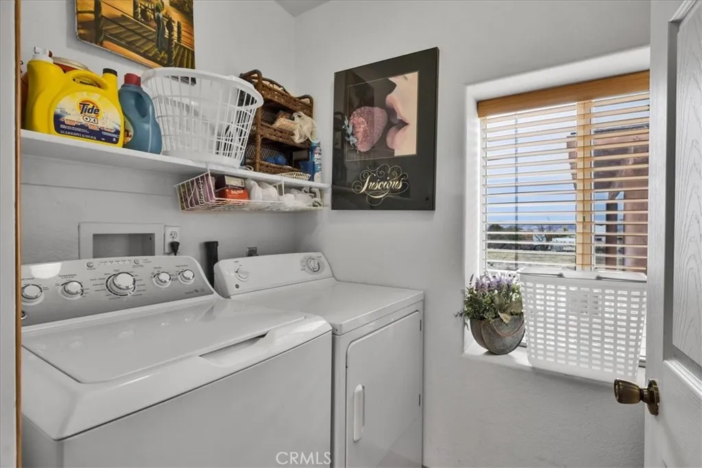 74784 Foothill Drive, 29 Palms, California 92277 home-pic-32