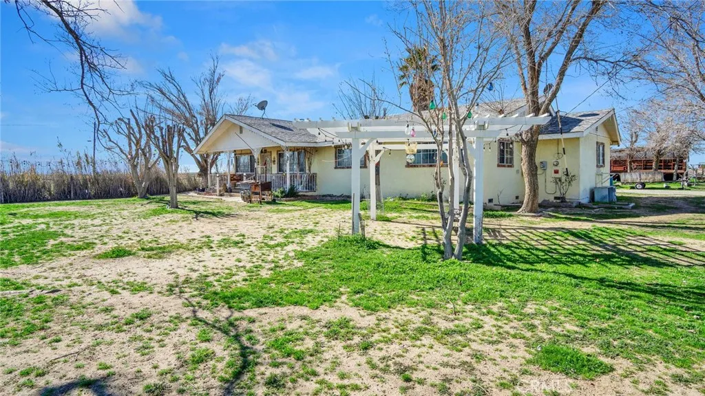 50137 40th Street West, Lancaster, California 93536 home-pic-3