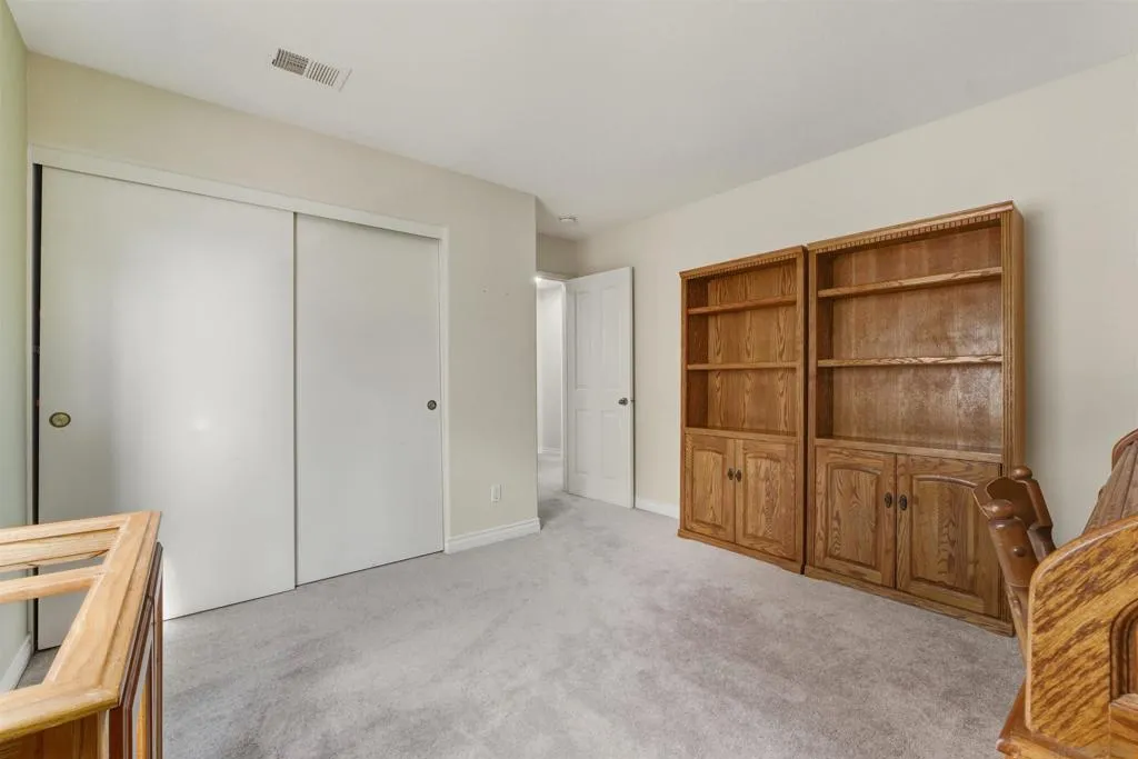 2466 Falcon Valley, Chula Vista, California 91914 home-pic-17