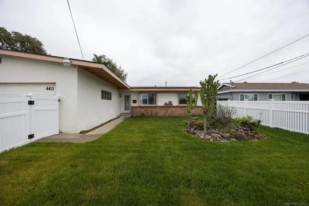 4413 Mount Henry Avenue, San Diego, California 92117 home-pic-1