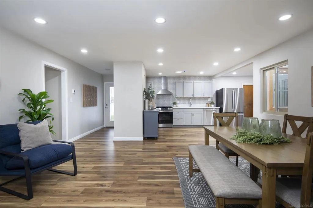 4413 Mount Henry Avenue, San Diego, California 92117 home-pic-18
