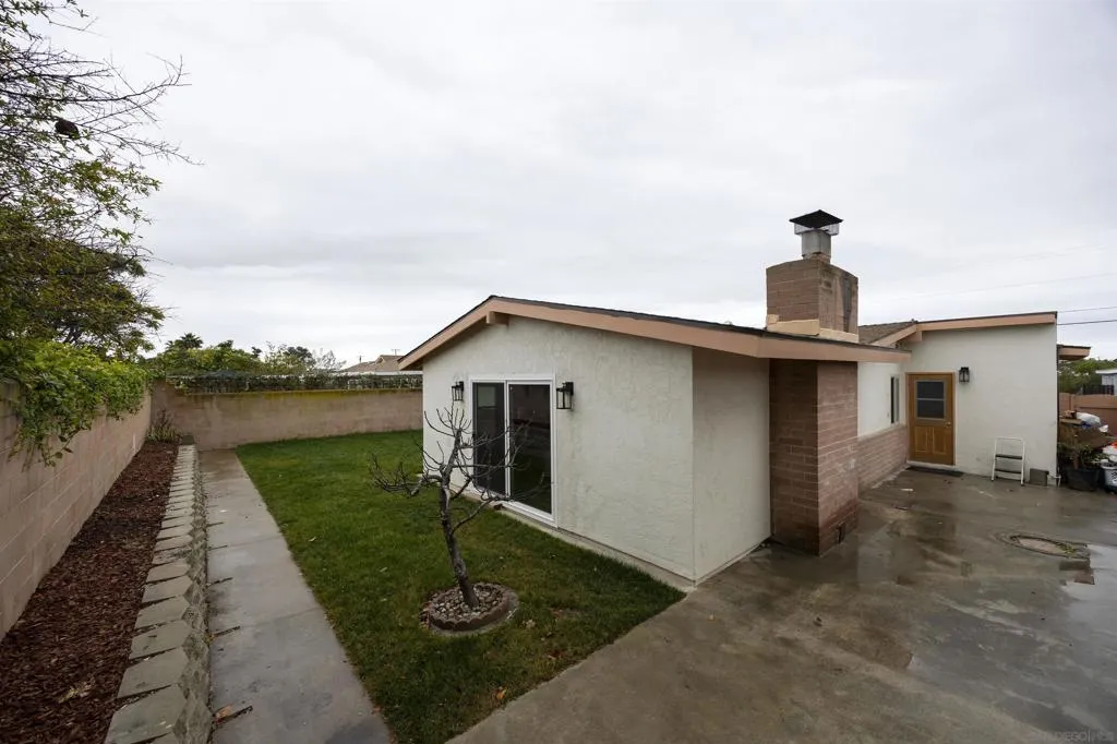4413 Mount Henry Avenue, San Diego, California 92117 home-pic-7