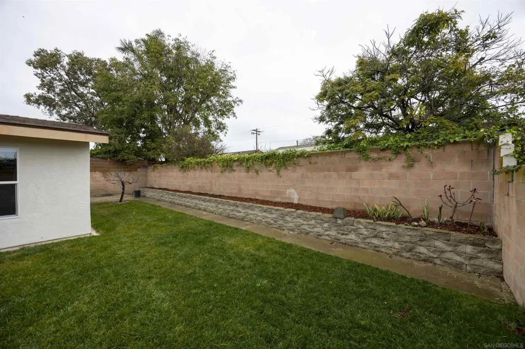 4413 Mount Henry Avenue, San Diego, California 92117 home-pic-8