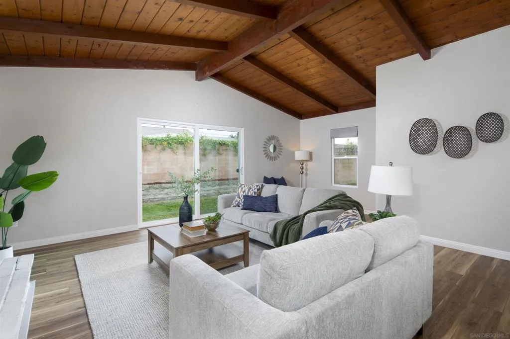4413 Mount Henry Avenue, San Diego, California 92117 home-pic-11