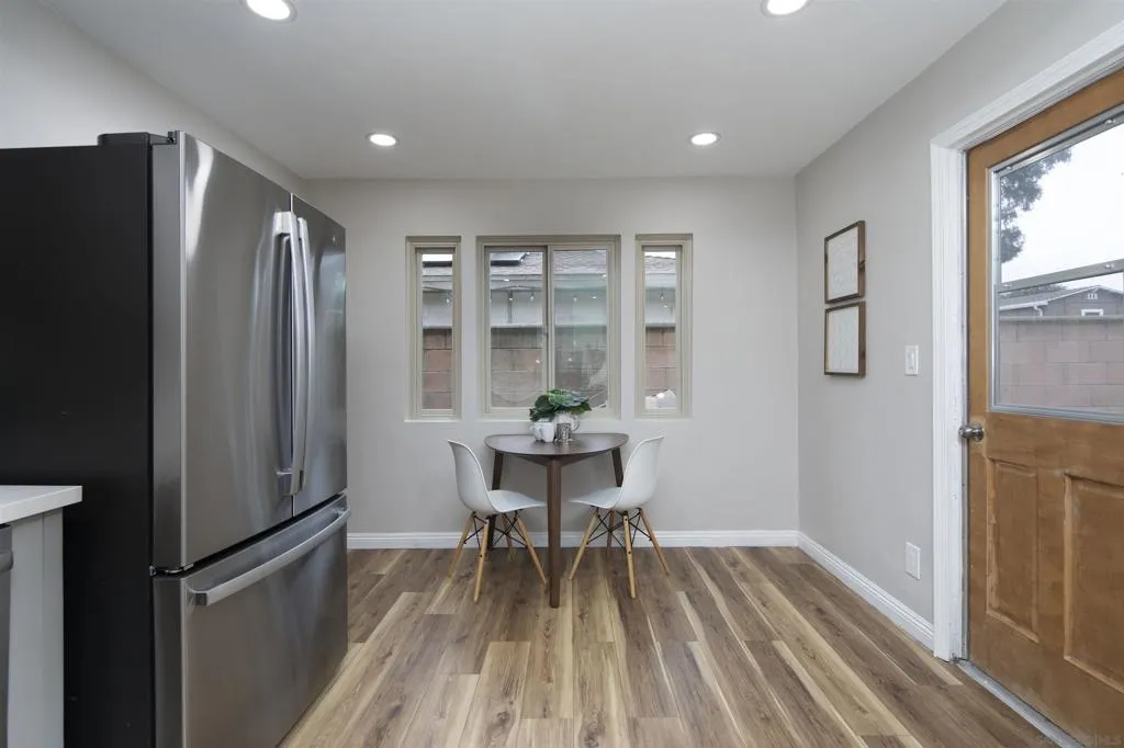 4413 Mount Henry Avenue, San Diego, California 92117 home-pic-21