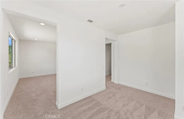 11838 Canoga Avenue, Chatsworth, California 91311