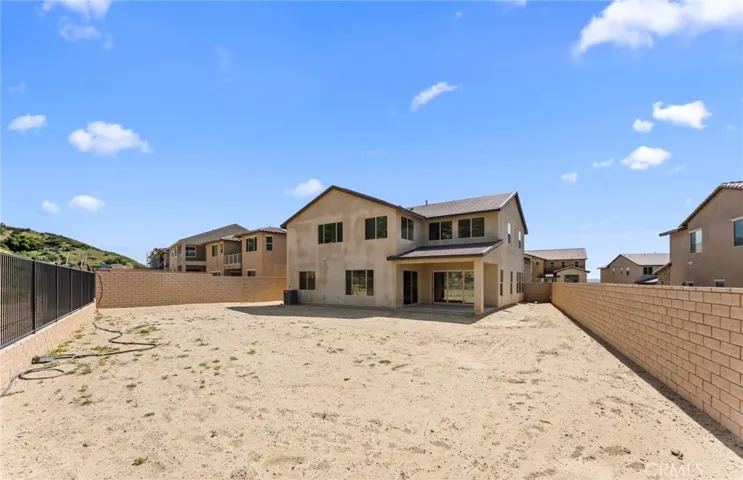 11838 Canoga Avenue, Chatsworth, California 91311