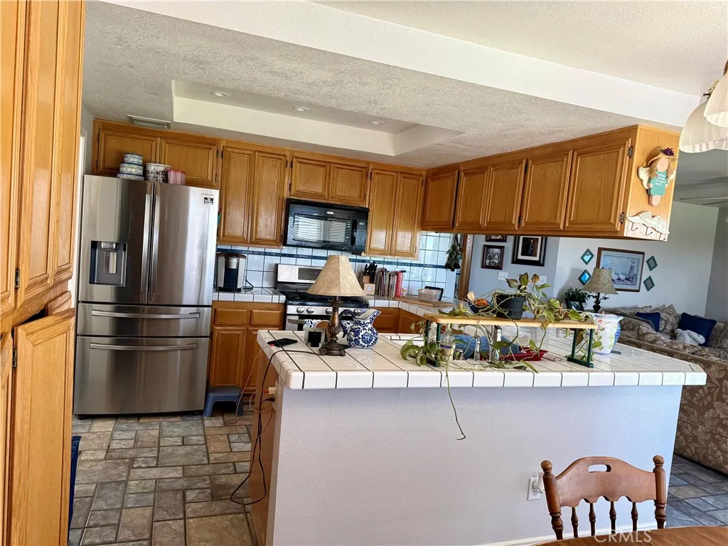 12225 San Dimas Street, Victorville, California 92392 home-pic-6