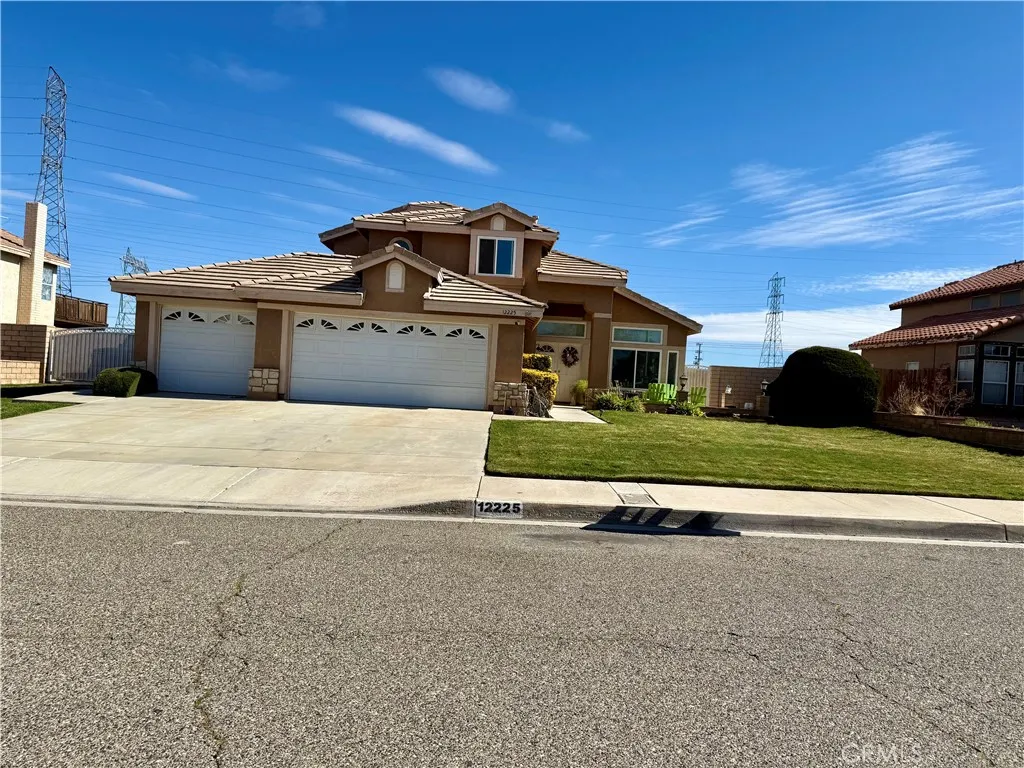 12225 San Dimas Street, Victorville, California 92392 home-pic-2