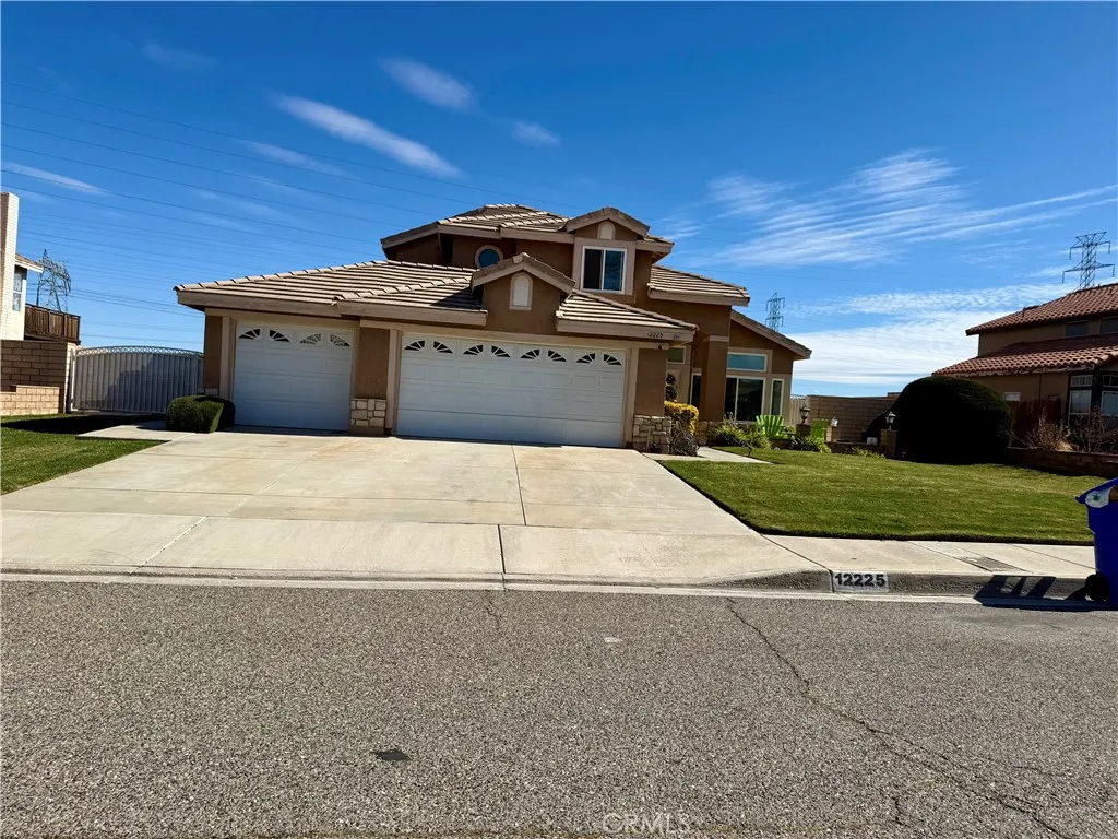 12225 San Dimas Street, Victorville, California 92392 home-pic-3